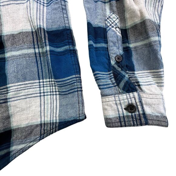 Simms Flannel Shirt Mens Medium Blue Gray Plaid Fishing Outdoor Camping - Picture 6 of 12